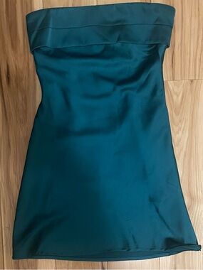 Beginning Boutique Strapless Teal Satin Mini Dress